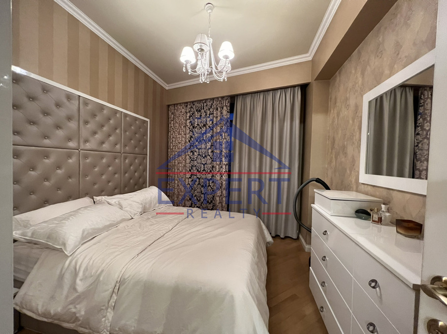 ԿԵՆՏՐՈՆ, ՎԱՐԴԱՆԱՆՑ ՓՈՂՈՑ, 2 ՍԵՆՅԱԿ