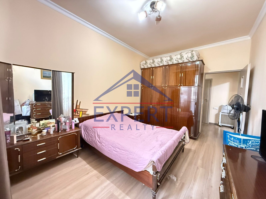 ԿԵՆՏՐՈՆ, ԱՐԳԻՇՏԻ ՓՈՂՈՑ, 2 ՍԵՆՅԱԿ