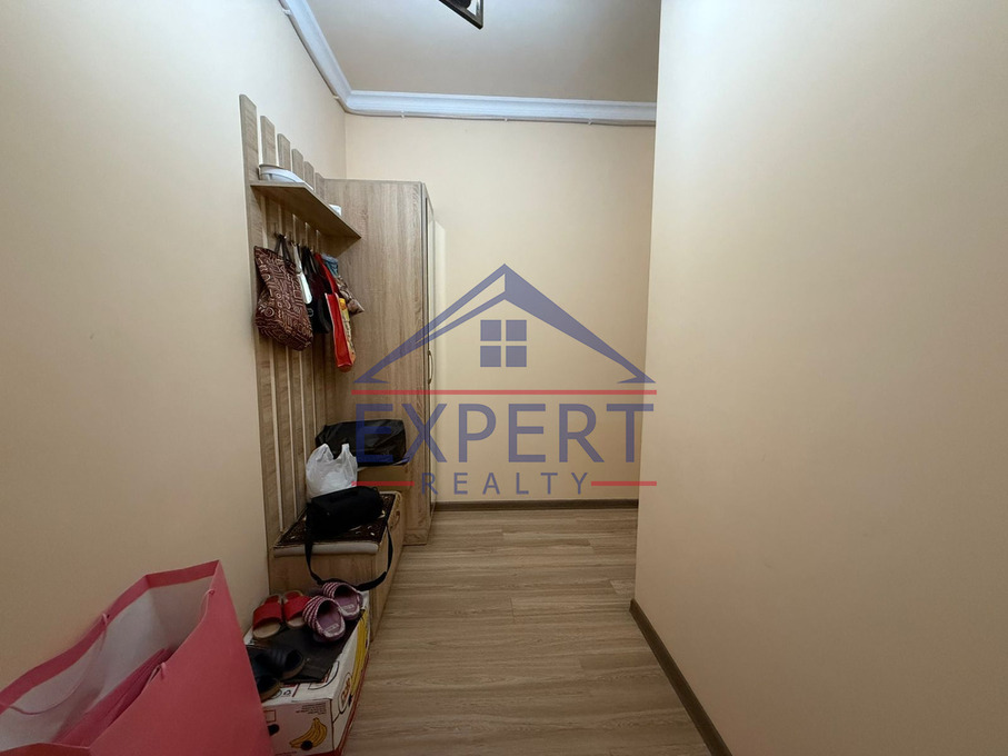 ԿԵՆՏՐՈՆ, ԱՐԳԻՇՏԻ ՓՈՂՈՑ, 2 ՍԵՆՅԱԿ