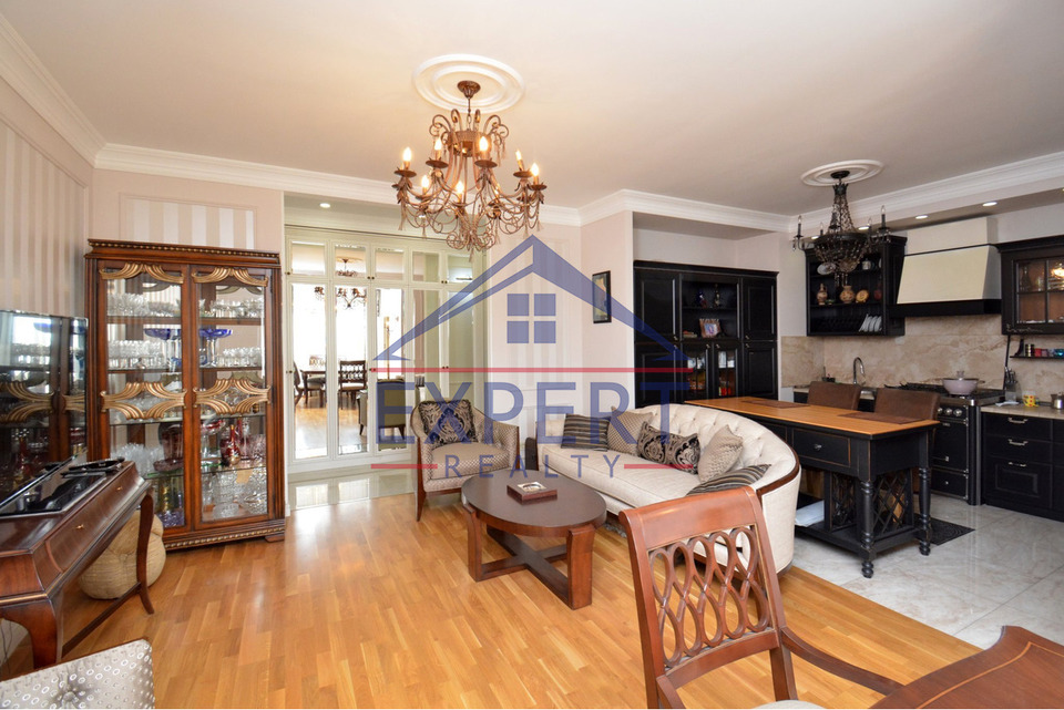 ԿԵՆՏՐՈՆ, ԹԱՄԱՆՅԱՆ ՓՈՂՈՑ, 3 ՍԵՆՅԱԿ