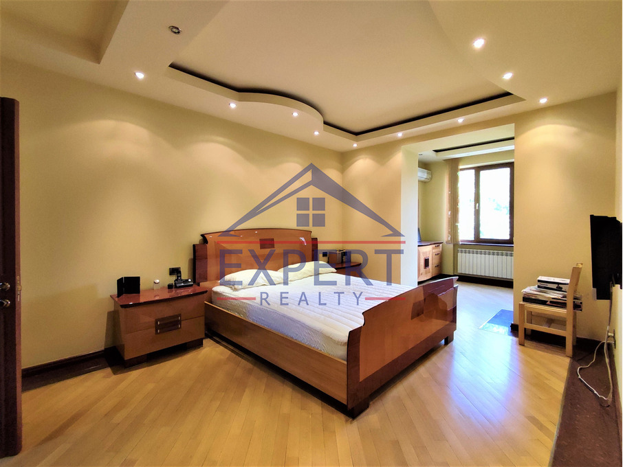 ԿԵՆՏՐՈՆ, ԹԱՄԱՆՅԱՆ ՓՈՂՈՑ, 3 ՍԵՆՅԱԿ