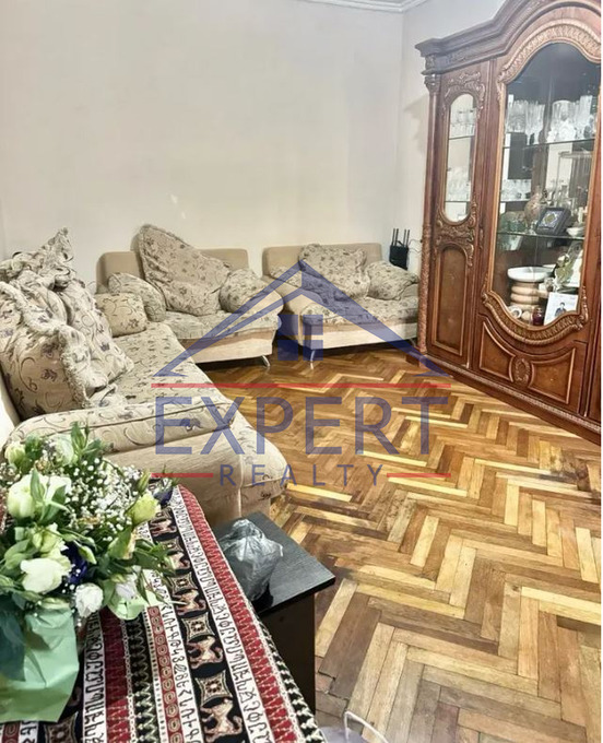 ԱՐԱԲԿԻՐ, ԿՈՄԻՏԱՍԻ ՊՈՂՈՏԱ, 2 ՍԵՆՅԱԿ