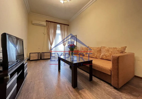 ԱՐԱԲԿԻՐ, ԿՈՄԻՏԱՍԻ ՊՈՂՈՏԱ, 1 ՍԵՆՅԱԿ