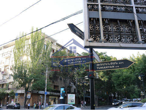 ԿԵՆՏՐՈՆ, ԹՈՒՄԱՆՅԱՆ ՓՈՂՈՑ, 4 ՍԵՆՅԱԿ
