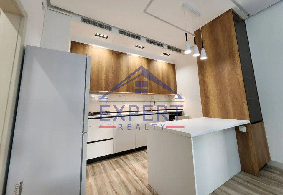 ԱՐԱԲԿԻՐ  ՎԻԿՏՈՐ ՀԱՄԲԱՐԾՈՒՄՅԱՆ  2 ՍԵՆՅԱԿ