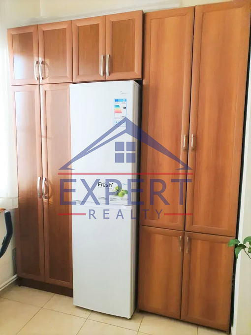 ԿԵՆՏՐՈՆ, ԱՐՇԱԿՈՒՆՅԱՑ ՊՈՂՈՏԱ, 3 ՍԵՆՅԱԿ