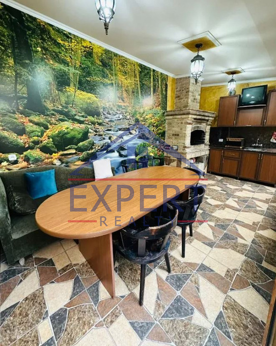 ԷՐԵԲՈՒՆԻ ,ՆՈՐ ԱՐԵՇ 12Փ․  4 ՍԵՆՅԱԿ