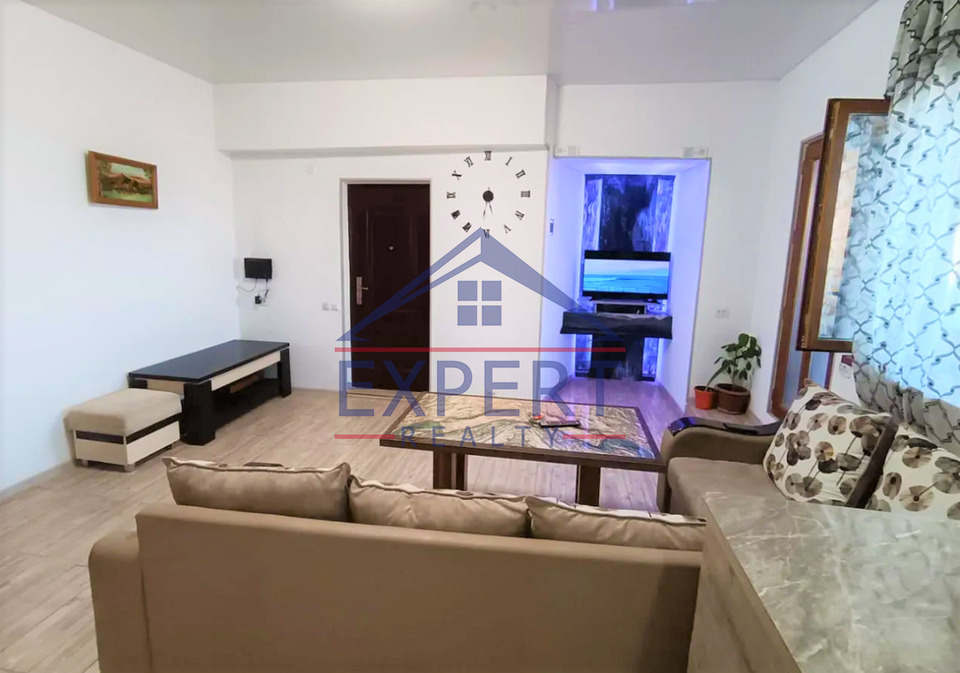 ԿԵՆՏՐՈՆ, ԼԵՄԿԻՆԻ ՓՈՂՈՑ, 3 ՍԵՆՅԱԿ