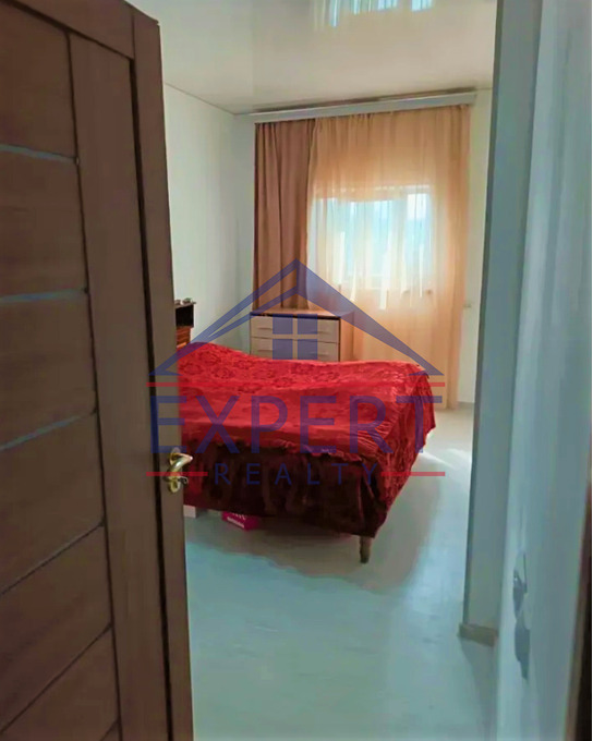 ԿԵՆՏՐՈՆ, ԼԵՄԿԻՆԻ ՓՈՂՈՑ, 3 ՍԵՆՅԱԿ