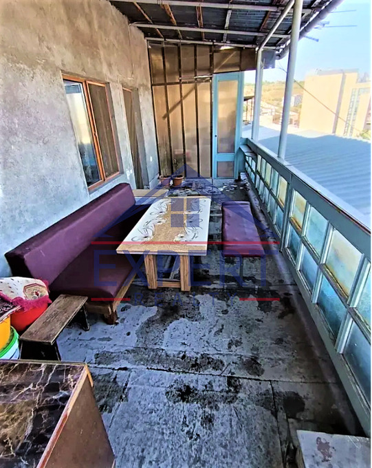 ԿԵՆՏՐՈՆ, ԼԵՄԿԻՆԻ ՓՈՂՈՑ, 3 ՍԵՆՅԱԿ