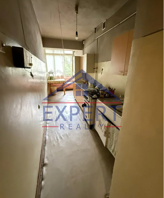 ԱՐԱԲԿԻՐ, ՀՐԱՉՅԱ ՔՈՉԱՐ, 3 ՍԵՆՅԱԿ