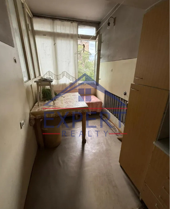 ԱՐԱԲԿԻՐ, ՀՐԱՉՅԱ ՔՈՉԱՐ, 3 ՍԵՆՅԱԿ