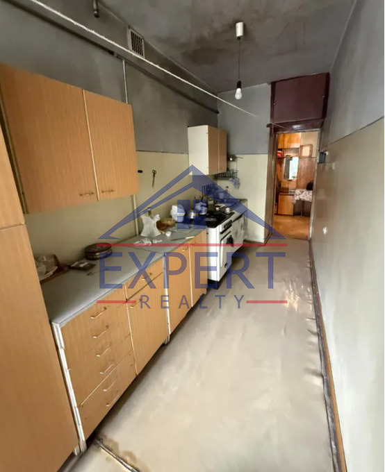 ԱՐԱԲԿԻՐ, ՀՐԱՉՅԱ ՔՈՉԱՐ, 3 ՍԵՆՅԱԿ