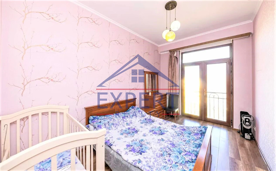 ԴԱՎԹԱՇԵՆ, ՍԱՍՆԱ ԾՌԵՐԻ ՓՈՂՈՑ, 3 ՍԵՆՅԱԿ