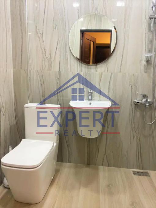 ԱՐԱԲԿԻՐ, ԱՐԱՄ ԽԱՉԱՏՐՅԱՆ ՓՈՂՈՑ, 2 ՍԵՆՅԱԿ