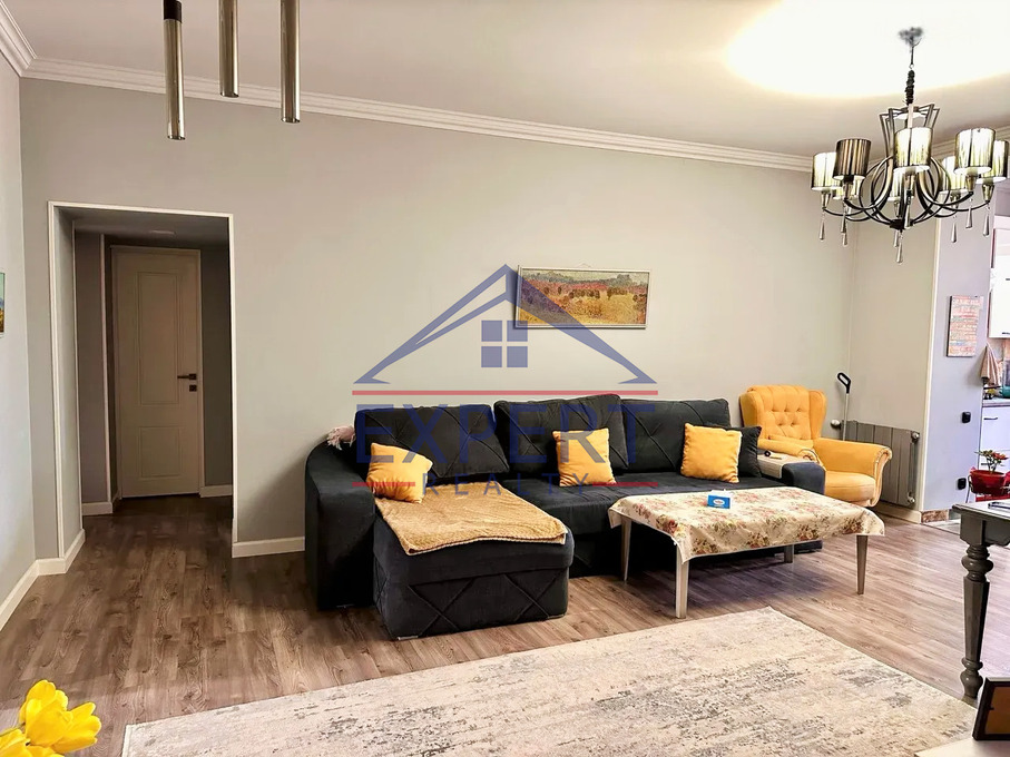 ԿԵՆՏՐՈՆ, ՎԱՐԴԱՆԱՆՑ ՓՈՂՈՑ, 3 ՍԵՆՅԱԿ