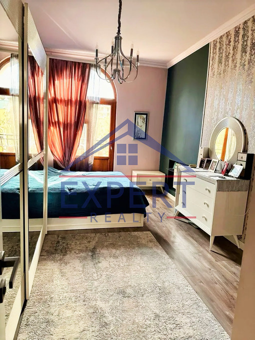 ԿԵՆՏՐՈՆ, ՎԱՐԴԱՆԱՆՑ ՓՈՂՈՑ, 3 ՍԵՆՅԱԿ