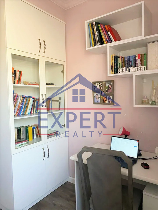 ԿԵՆՏՐՈՆ, ՎԱՐԴԱՆԱՆՑ ՓՈՂՈՑ, 3 ՍԵՆՅԱԿ