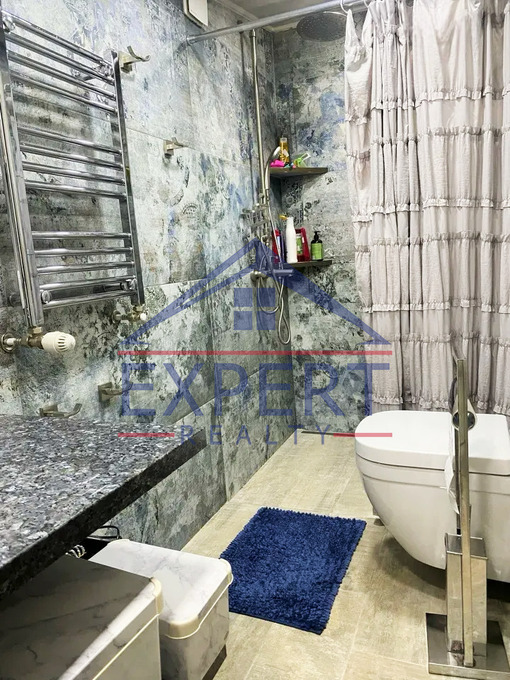 ԿԵՆՏՐՈՆ, ՎԱՐԴԱՆԱՆՑ ՓՈՂՈՑ, 3 ՍԵՆՅԱԿ