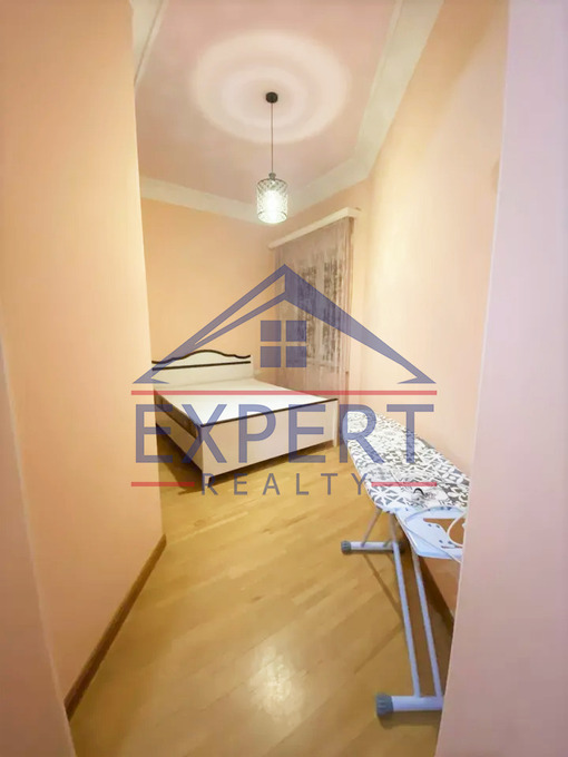 ԿԵՆՏՐՈՆ, ՄՈՍԿՈՎՅԱՆ ՓՈՂՈՑ, 3 ՍԵՆՅԱԿ