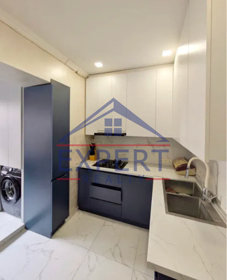 ԿԵՆՏՐՈՆ, ԿՈՂԲԱՑՈՒ ՓՈՂՈՑ, 3 ՍԵՆՅԱԿ