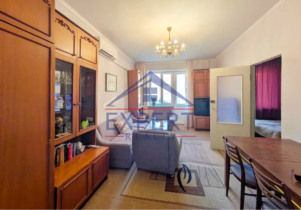 ԿԵՆՏՐՈՆ, ԿՈՂԲԱՑՈՒ ՓՈՂՈՑ, 3 ՍԵՆՅԱԿ