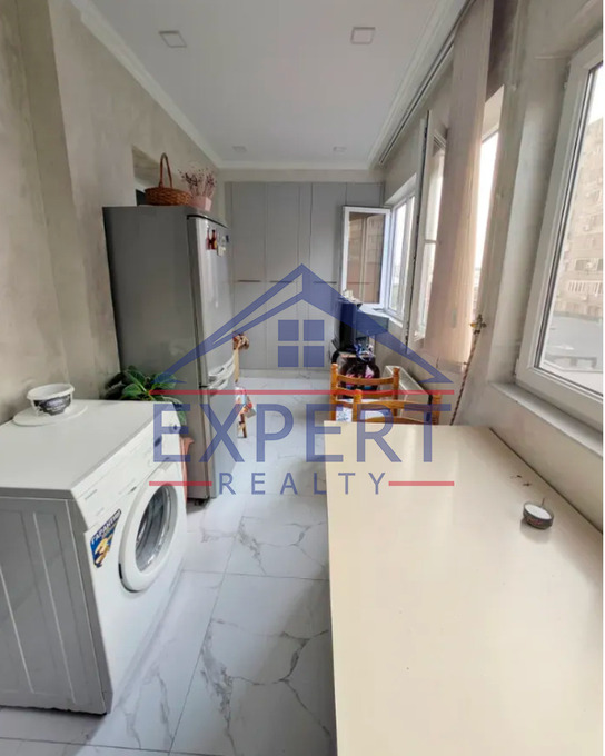 ԿԵՆՏՐՈՆ, ԿՈՂԲԱՑՈՒ ՓՈՂՈՑ, 3 ՍԵՆՅԱԿ