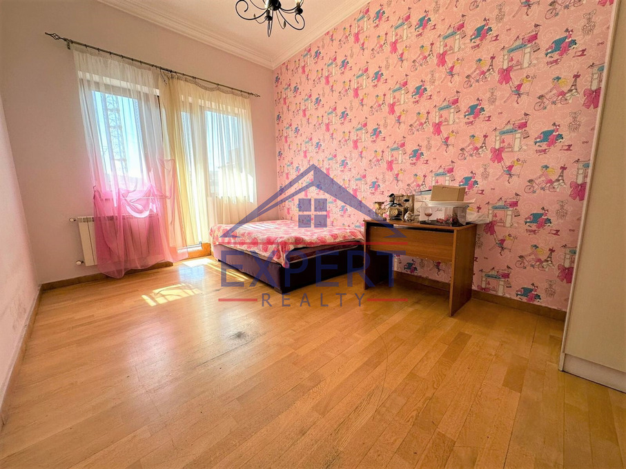 ԿԵՆՏՐՈՆ, ԹՈՒՄԱՆՅԱՆ ՓՈՂՈՑ, 4 ՍԵՆՅԱԿ