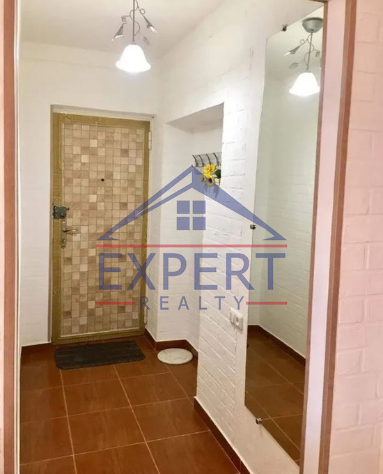 ԱՐԱԲԿԻՐ, ԿՈՄԻՏԱՍԻ ՊՈՂՈՏԱ, 3 ՍԵՆՅԱԿ