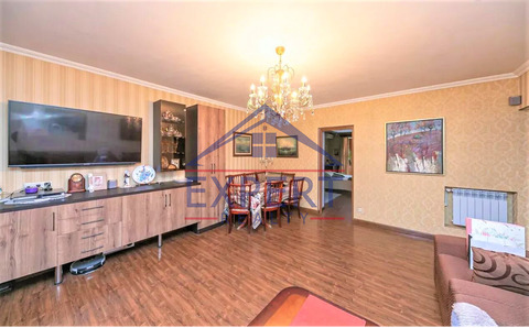 ԱՐԱԲԿԻՐ, ԱԶԱՏՈՒԹՅԱՆ ՊՈՂՈՏԱ, 4 ՍԵՆՅԱԿ