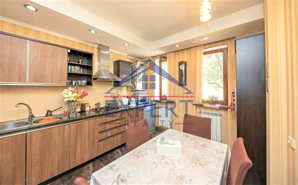 ԱՐԱԲԿԻՐ, ԱԶԱՏՈՒԹՅԱՆ ՊՈՂՈՏԱ, 4 ՍԵՆՅԱԿ