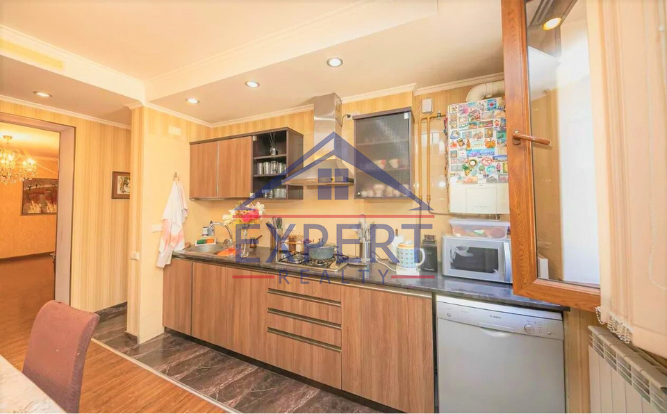 ԱՐԱԲԿԻՐ, ԱԶԱՏՈՒԹՅԱՆ ՊՈՂՈՏԱ, 4 ՍԵՆՅԱԿ