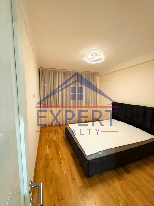 ԿԵՆՏՐՈՆ, ԿՈՂԲԱՑՈՒ ՓՈՂՈՑ, 3 ՍԵՆՅԱԿ