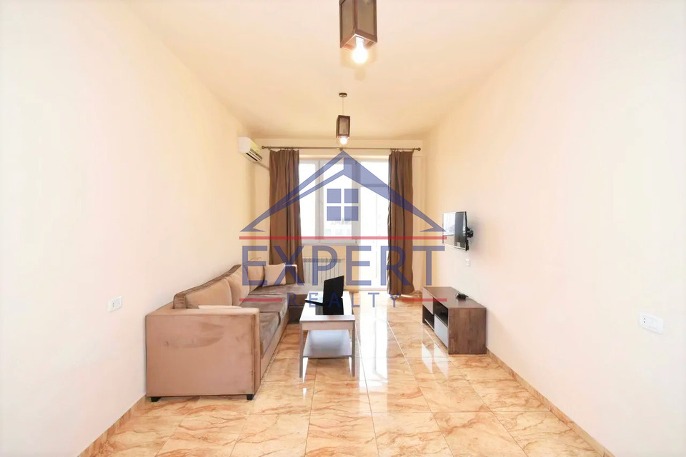 ԿԵՆՏՐՈՆ, ԱՐԱՄԻ ՓՈՂՈՑ, 2 ՍԵՆՅԱԿ