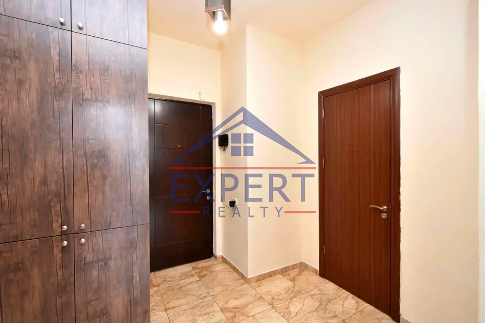 ԿԵՆՏՐՈՆ, ԱՐԱՄԻ ՓՈՂՈՑ, 2 ՍԵՆՅԱԿ