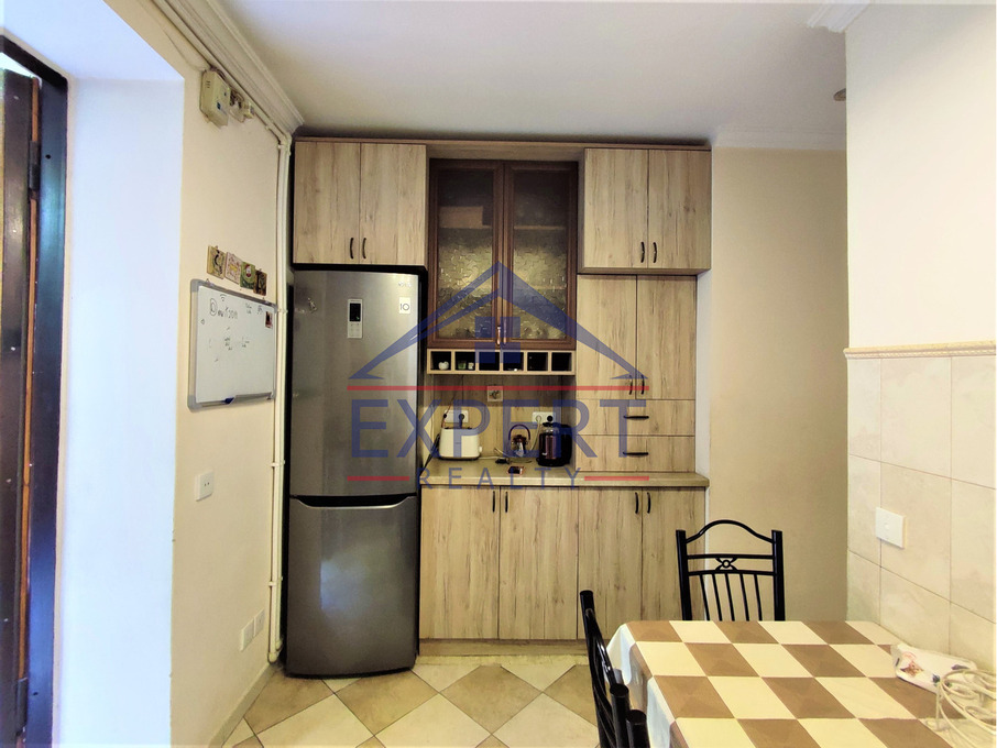 ԱՐԱԲԿԻՐ, ՓԱՓԱԶՅԱՆ ՓՈՂՈՑ, 4 ՍԵՆՅԱԿ