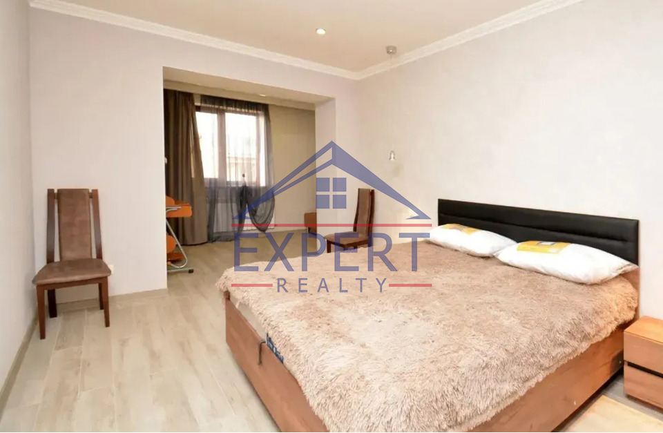 ԱՐԱԲԿԻՐ, ԱՐԱՄ ԽԱՉԱՏՐՅԱՆ, 3 ՍԵՆՅԱԿ