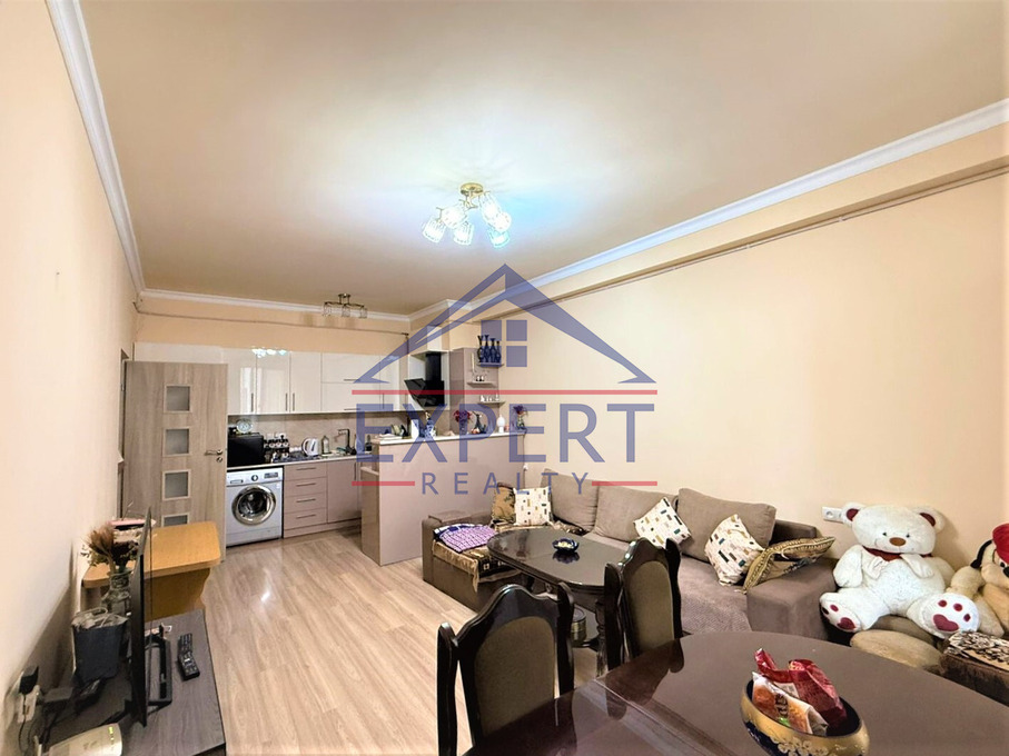 ԿԵՆՏՐՈՆ, ԱՐԳԻՇՏԻ ՓՈՂՈՑ, 2 ՍԵՆՅԱԿ