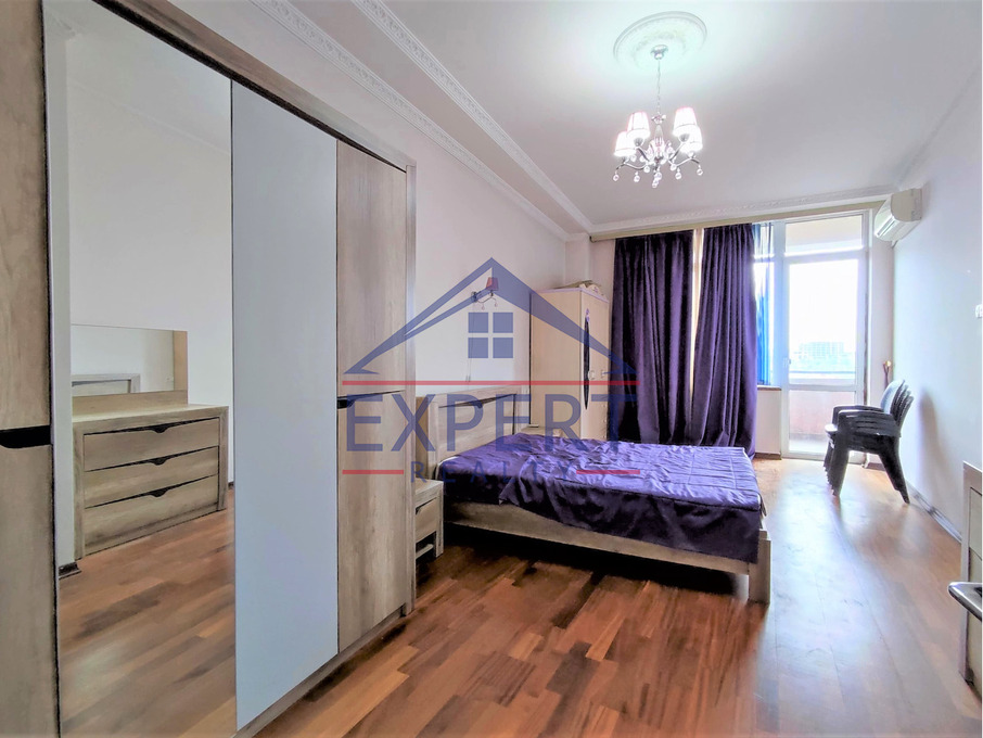 ԿԵՆՏՐՈՆ, ՁՈՐԱՓԻ ՓՈՂՈՑ, 4 ՍԵՆՅԱԿ