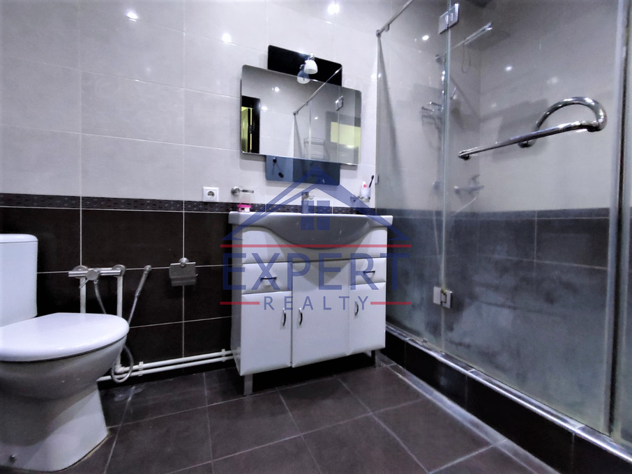 ԿԵՆՏՐՈՆ, ՁՈՐԱՓԻ ՓՈՂՈՑ, 4 ՍԵՆՅԱԿ