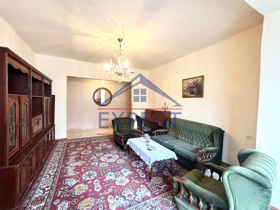 ԿԵՆՏՐՈՆ, ԹԱՄԱՆՅԱՆ ՓՈՂՈՑ, 3 ՍԵՆՅԱԿ