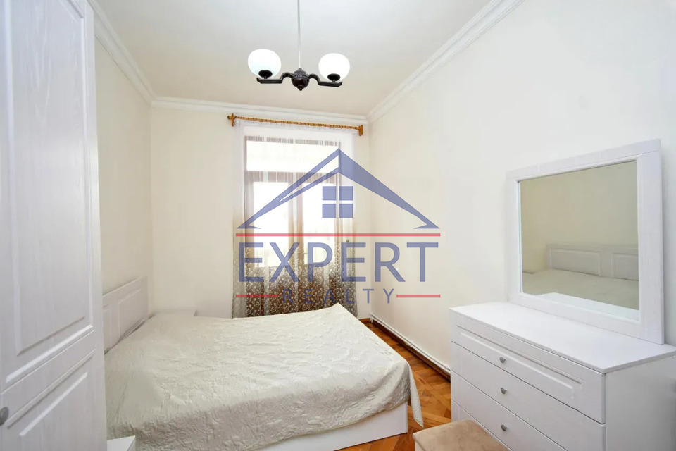 ԿԵՆՏՐՈՆ, ԹԱՄԱՆՅԱՆ ՓՈՂՈՑ, 3 ՍԵՆՅԱԿ