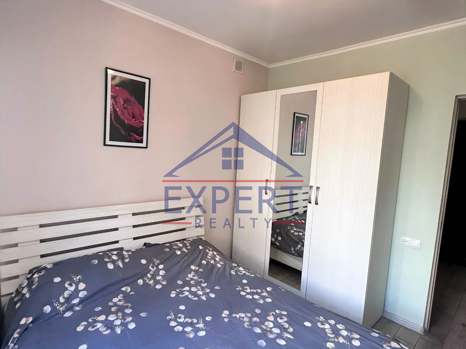 ԿԵՆՏՐՈՆ, ՄԱՇՏՈՑԻ ՊՈՂՈՏԱ, 2 ՍԵՆՅԱԿ