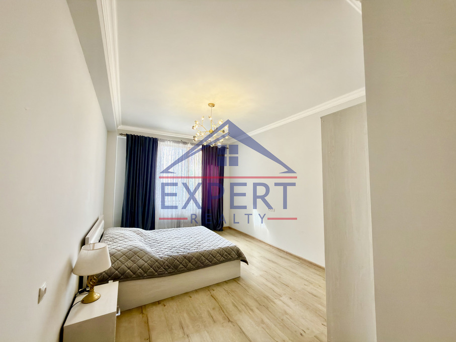 ԿԵՆՏՐՈՆ, ԱՐԳԻՇՏԻ ՓՈՂՈՑ, 3 ՍԵՆՅԱԿ