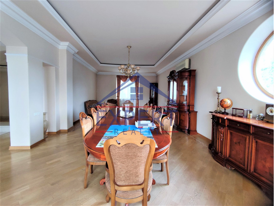 ՔԱՆԱՔԵՌ-ԶԵՅԹՈՒՆ, ԲԱԲԱՅԱՆ ՓՈՂՈՑ, 6 ՍԵՆՅԱԿ