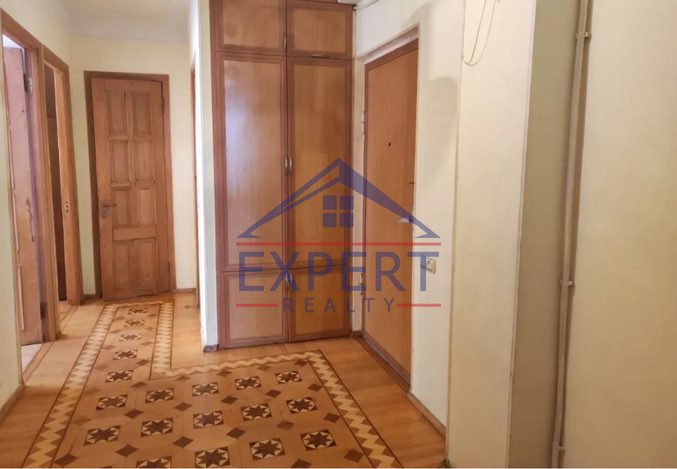 ԴԱՎԹԱՇԵՆ, ՄԱՐՇԱԼ  ԲԱԲԱՋԱՆՅԱՆ 4 ՍԵՆՅԱԿ