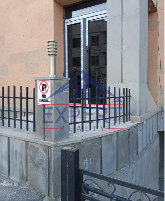 ԿԵՆՏՐՈՆ, ԱՆՏԱՌԱՅԻՆ ՓՈՂՈՑ