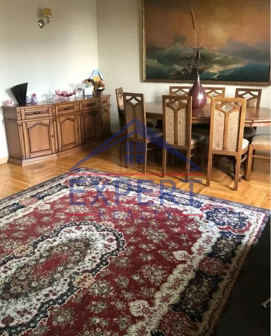 ԱՐԱԲԿԻՐ, ԿՈՄԻՏԱՍԻ ՊՈՂՈՏԱ, 3 ՍԵՆՅԱԿ