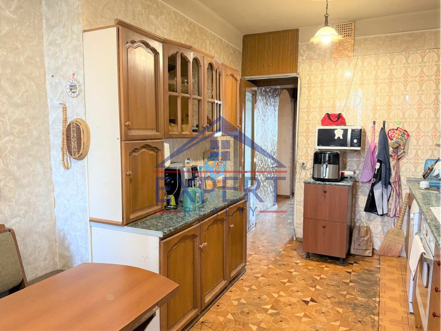 ԱՐԱԲԿԻՐ, ԲԱՂՐԱՄՅԱՆ ՊՈՂՈՏԱ, 3 ՍԵՆՅԱԿ