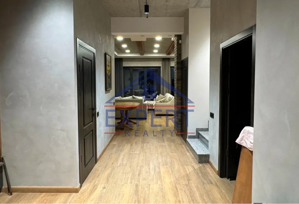 ԱՎԱՆ, ԱԲՈՎՅԱՆ ԹԱՂԱՄԱՍ, 5 ՍԵՆՅԱԿ